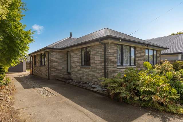 41 Everest Street Burnside_1
