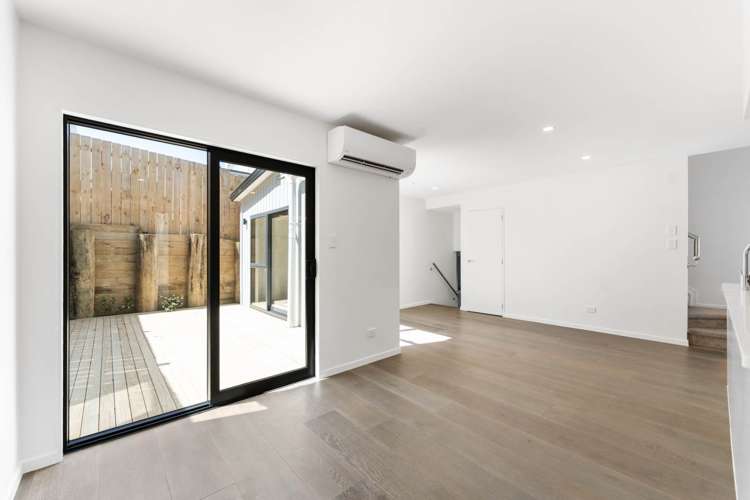 1594C Dominion Road Extension_4