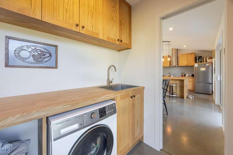 742b River Road Otane_26