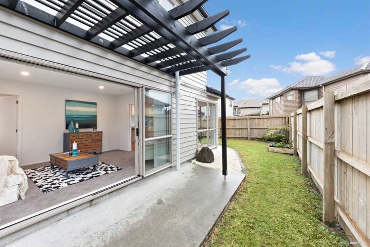 3 Bordeaux Parade Te Atatu South_8