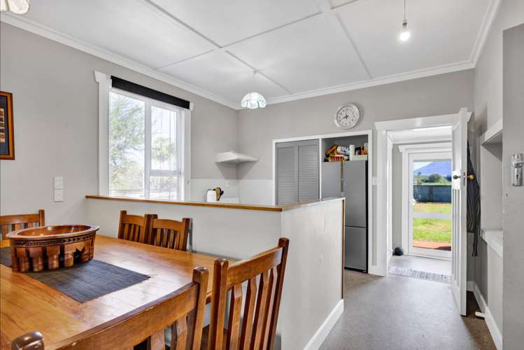 15 High Street Eltham_6