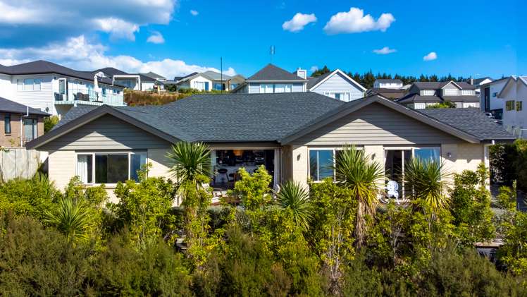 5 Discovery Drive Gulf Harbour_33