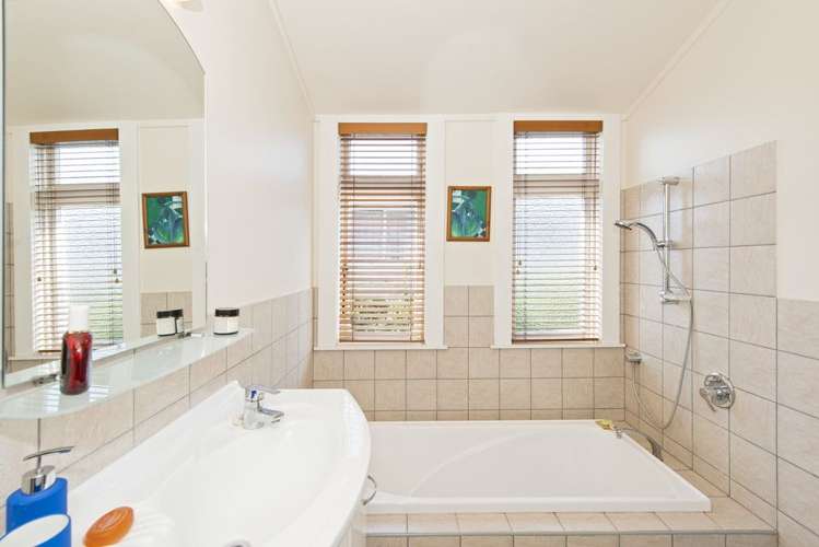 67 Mariri Road One Tree Hill_18