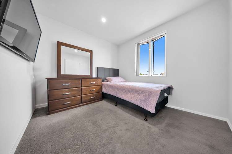 6 Warbler Crescent Papakura_11