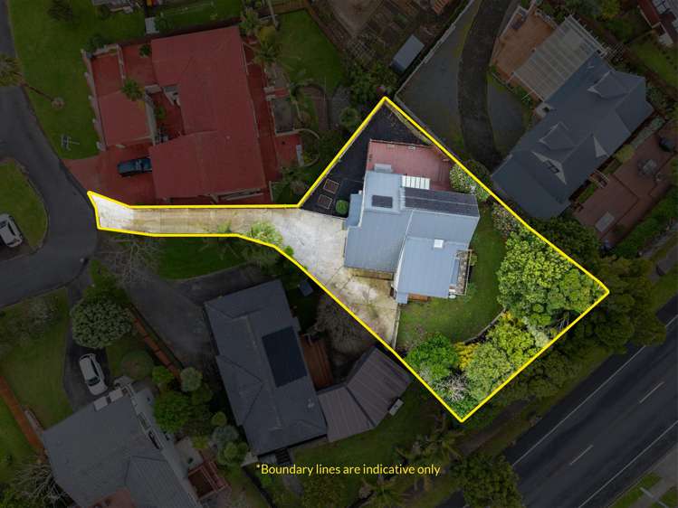 6 Photinia Place Botany Downs_22