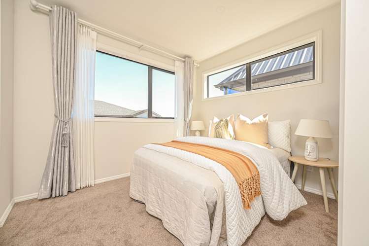 1B Galloway Crescent Farm Cove_5