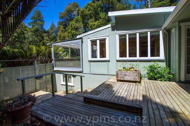 7 Valley Road Titirangi_2