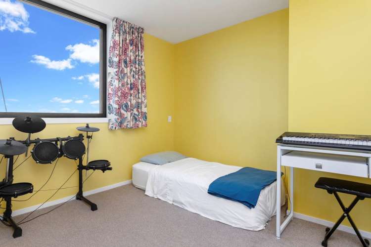 702/6 Waikumete Road Glen Eden_10