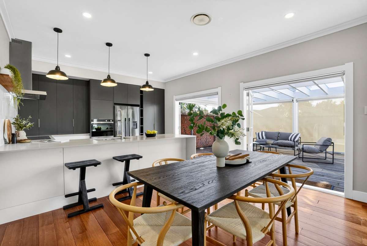 9 Woodhouse Road_4
