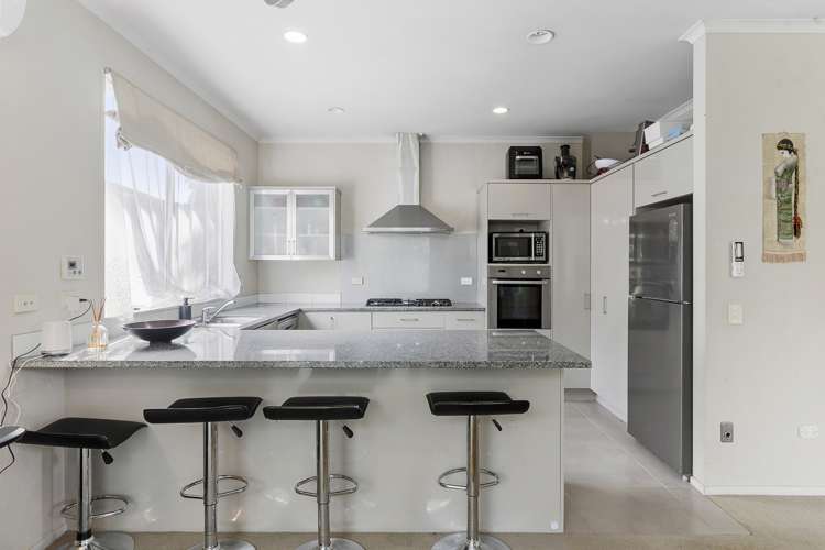 12 Seresin Crescent Flat Bush_7