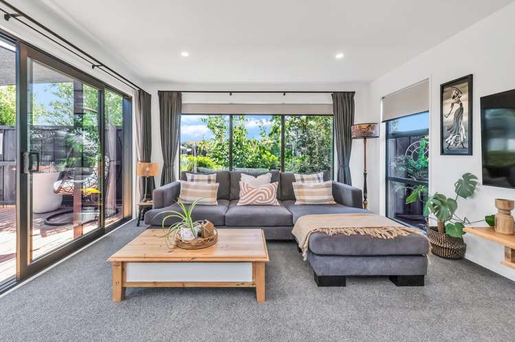 17 Burrow Street Rolleston_10