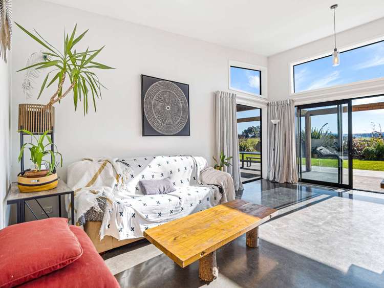 143 Homestead Road Weston_11