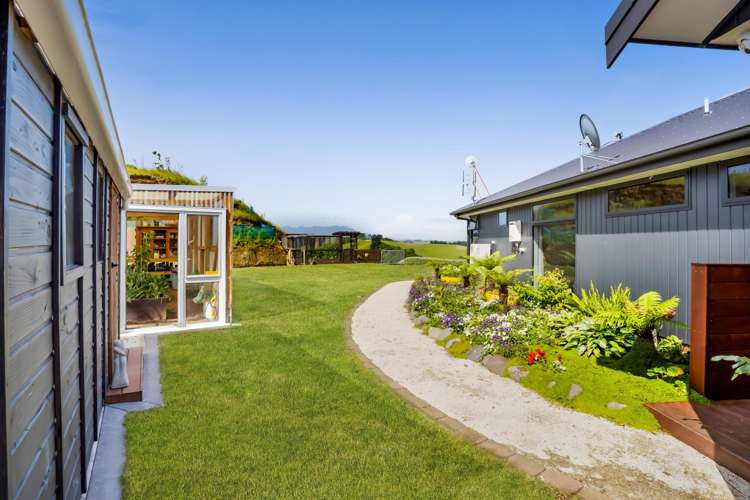 956 Richmond Road Lepperton_28