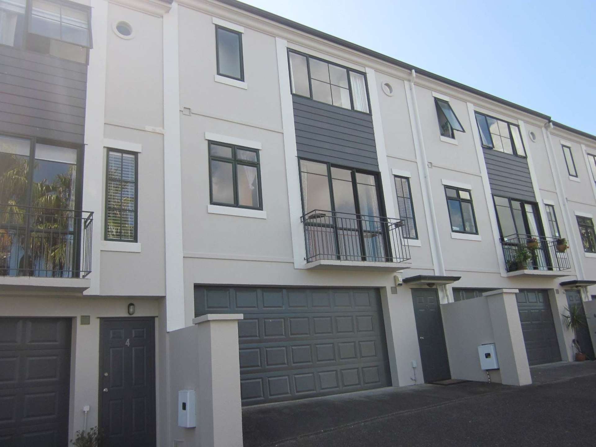 5/69 Target Road Totara Vale_0