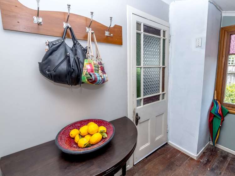 201 Belvedere Road Carterton_16