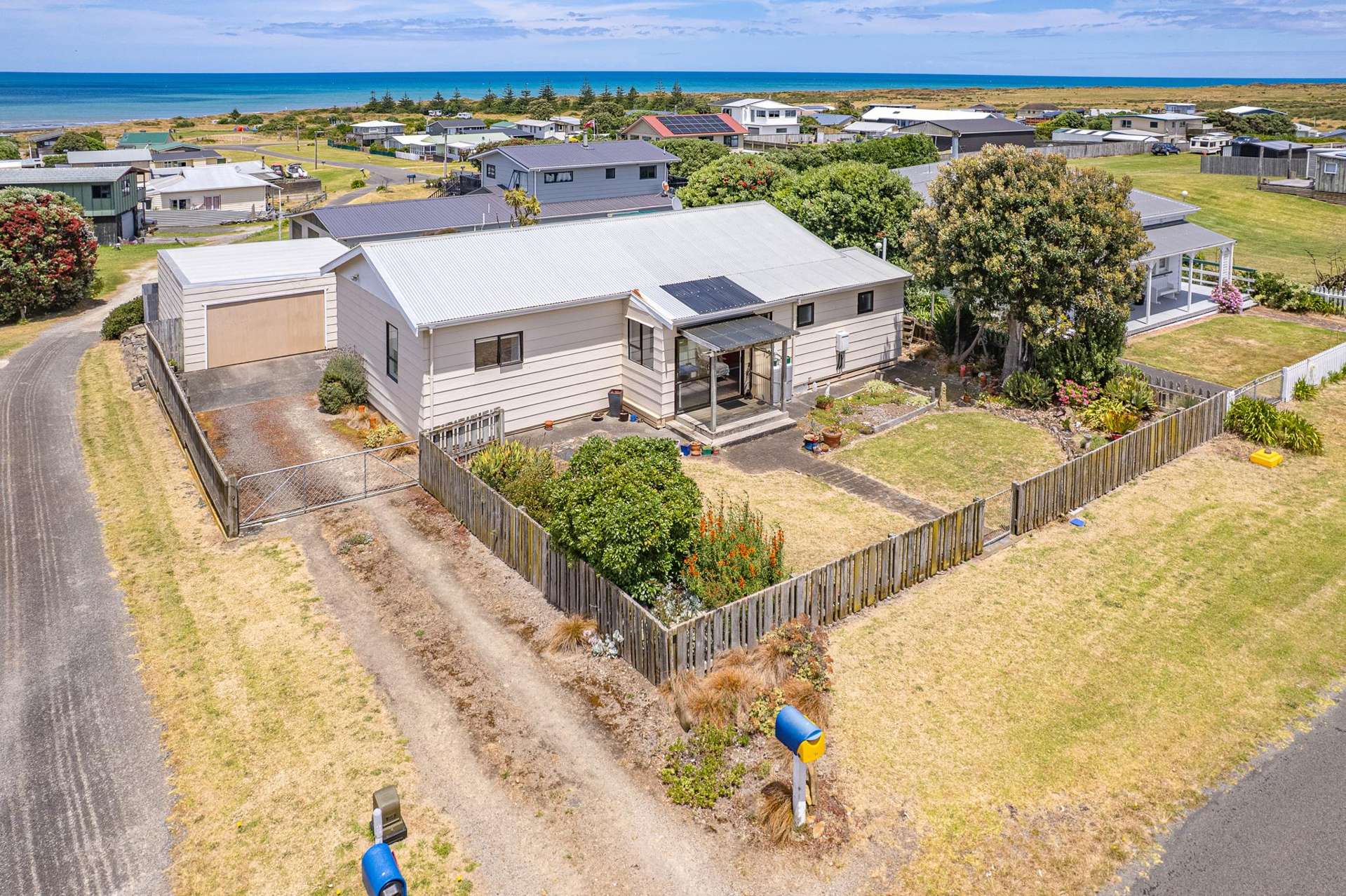13 Okiwa Terrace Waiinu Beach_0