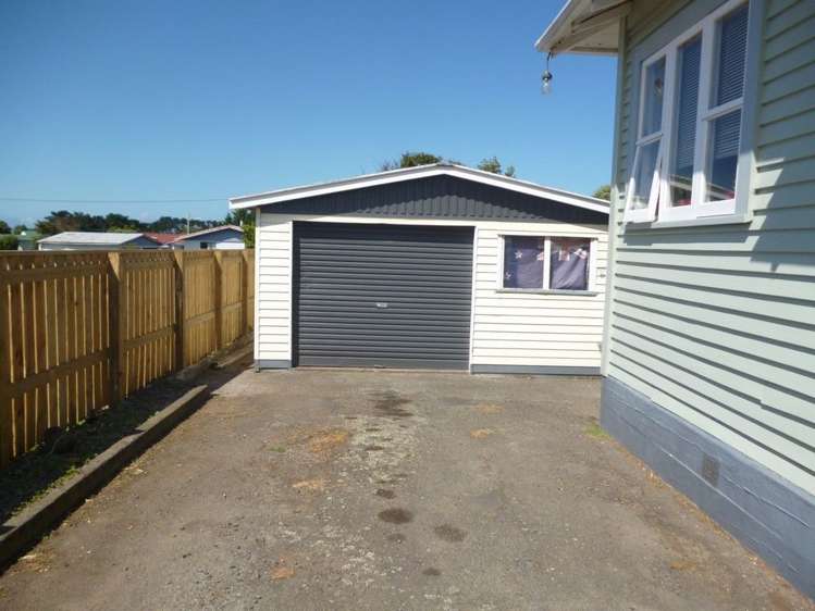 36 Riemenschneider Street Manaia_12