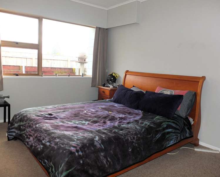 76 Cook Street Foxton_12