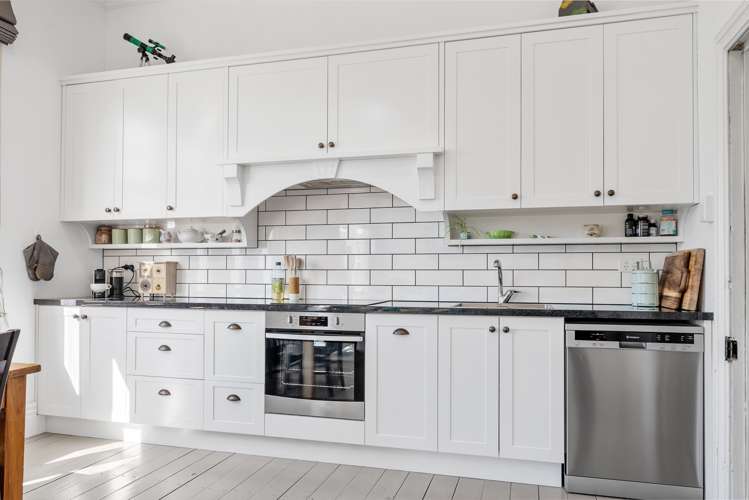 105 Charles Street Blenheim Central_16