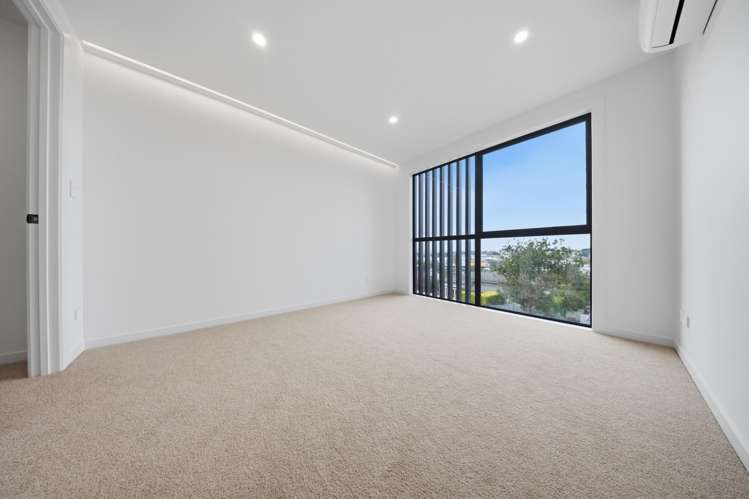 2A Rangitoto Terrace Milford_12