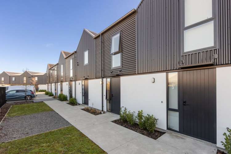 4/9 Grove Road Addington_2