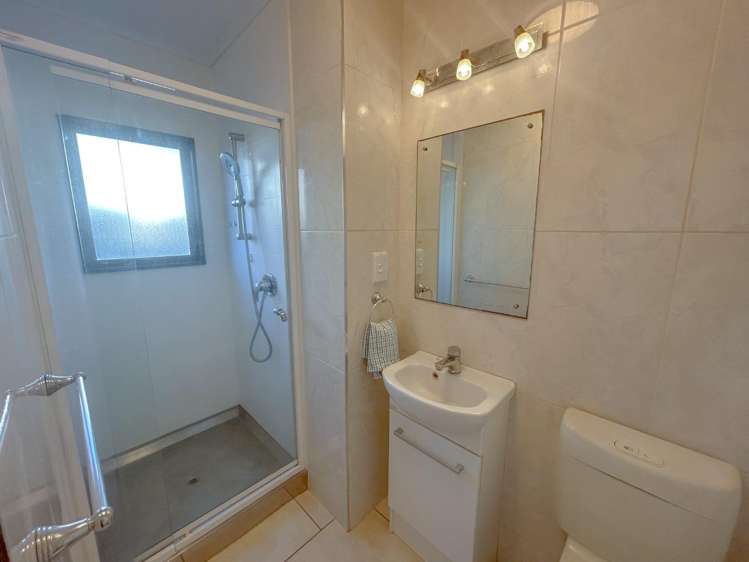 32c Charles Street Westshore_9