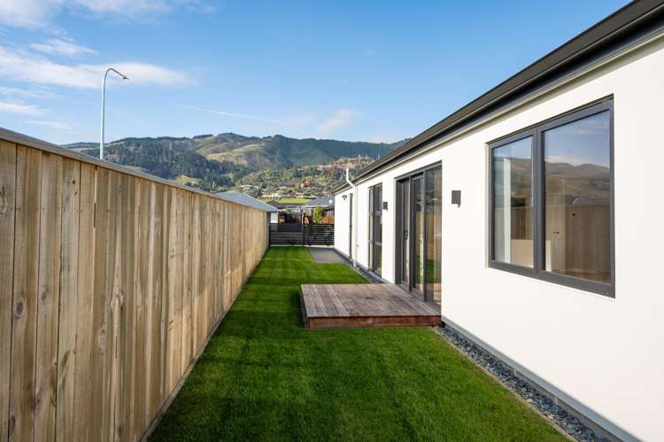 8 Paton Road Richmond_23