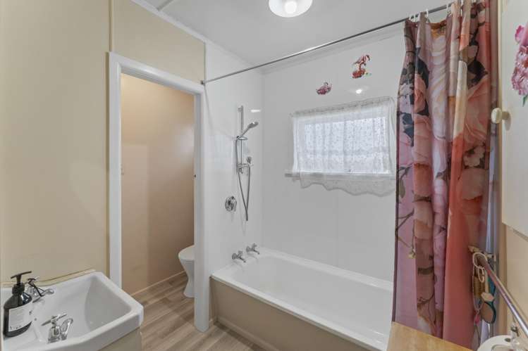 1/18 Fergusson Street Stoke_8