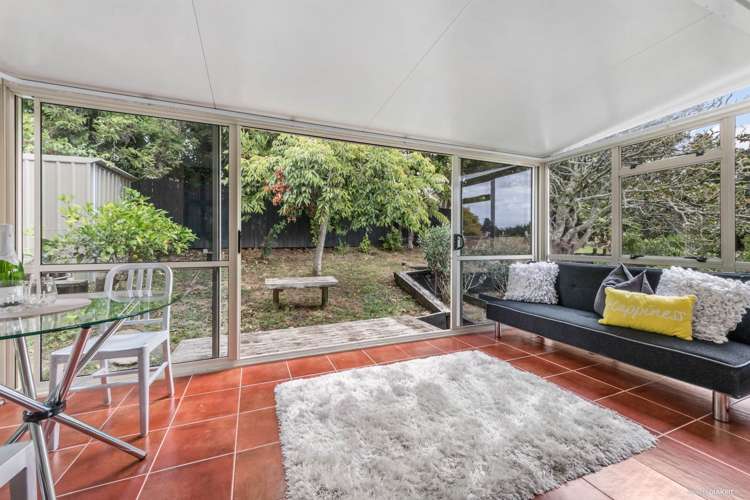 37 Shetland Street Glen Eden_16