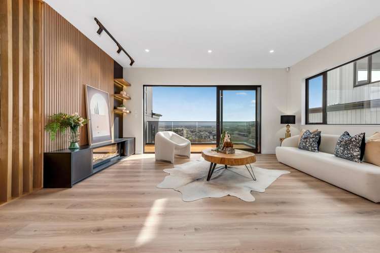 10 Mill Hill Close Flat Bush_10