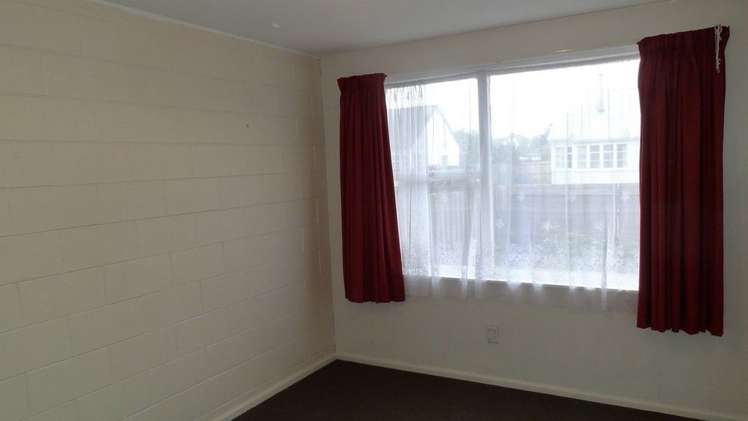 1220/20a Dickson Crescent Hornby_6