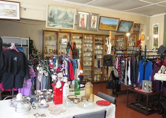 136-138 Buller Road Reefton_3