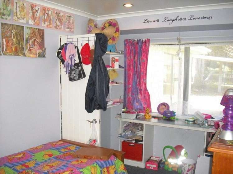 60 High Street Eketahuna_18