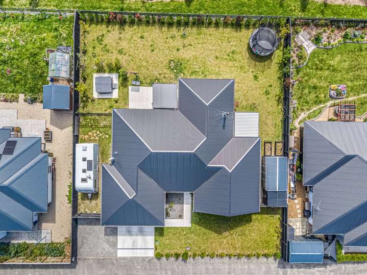 1 Cox Lane Amberley_30