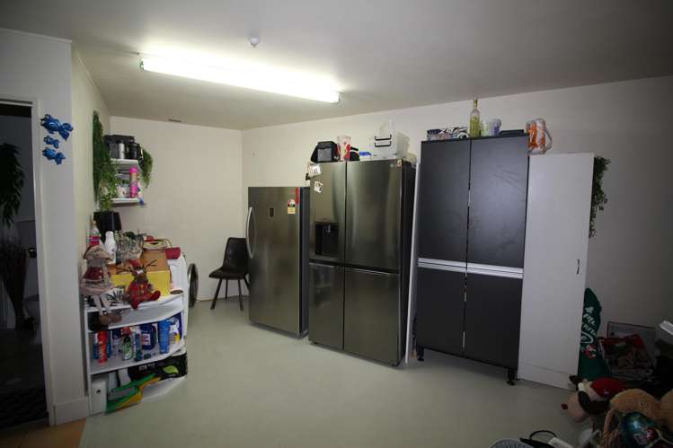 26/6 Airborne Road Albany_9