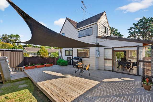 2/36 Gatman Street Birkdale_2