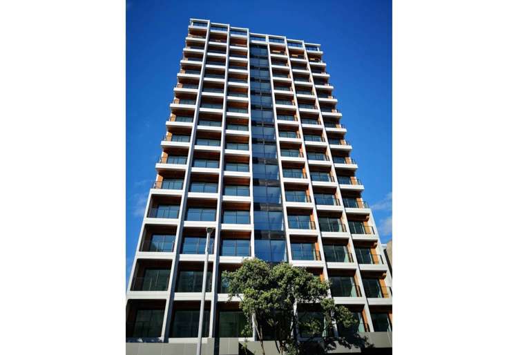 206/70 Anzac Avenue_0