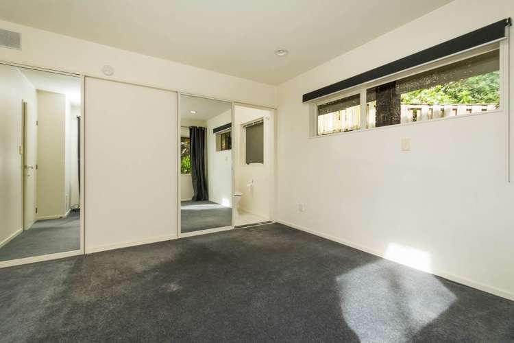 13 Emlyn Place Torbay_11