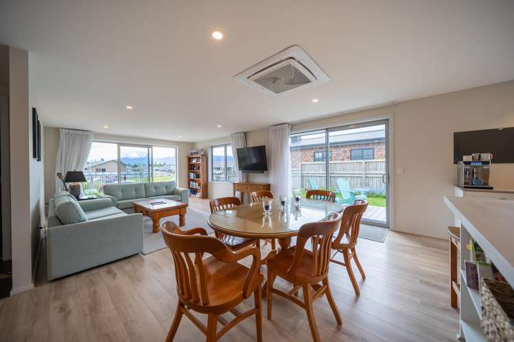 61 Orbell Crescent Te Anau_1