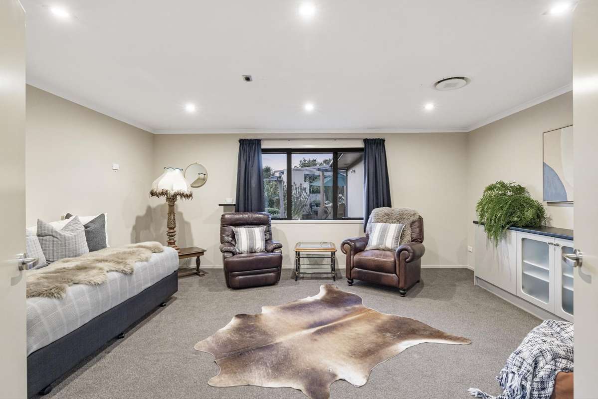 33a Tye Road_5