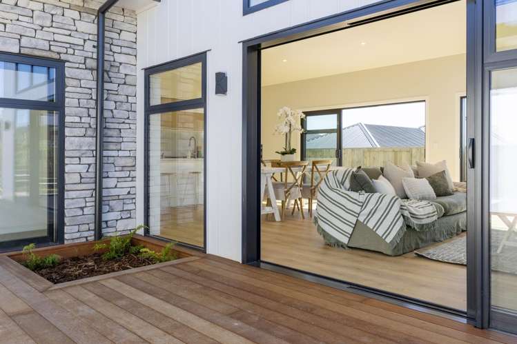 15 Makomako Crescent Wharewaka_39