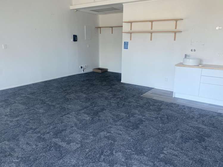 1/602-610 Cameron Road_0