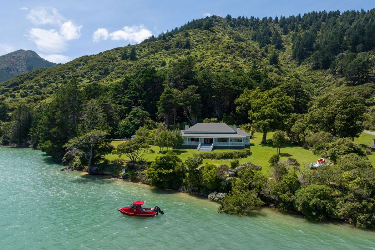 5495 Kenepuru Road, Waitaria Bay_0