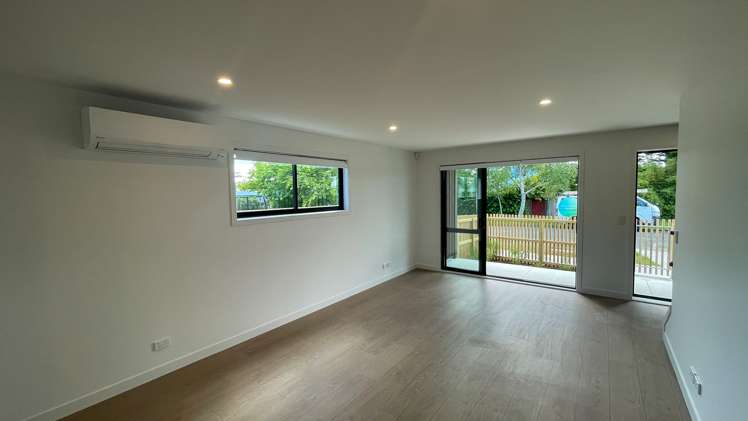 3/5 Brandon Road Glen Eden_7