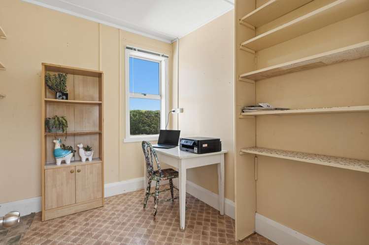 49 Roslyn Road Roslyn Bush_21