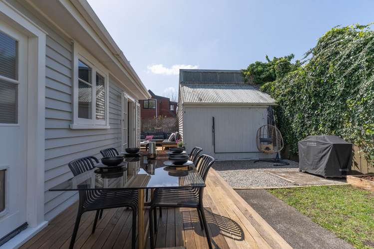 2/42 Dominion Street Takapuna_9