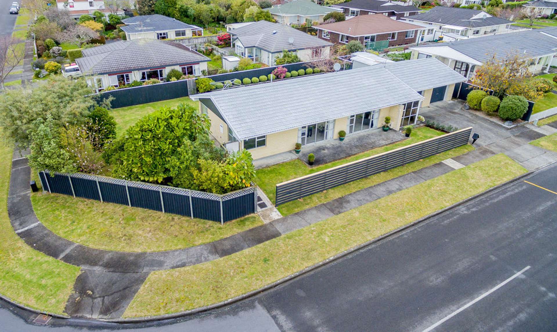 60 Sylvan Avenue Waikanae_0