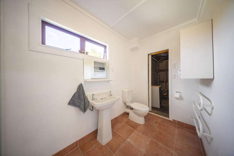 13 View Street Manapouri_14