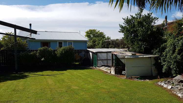 40 Davie Street Hokitika_10