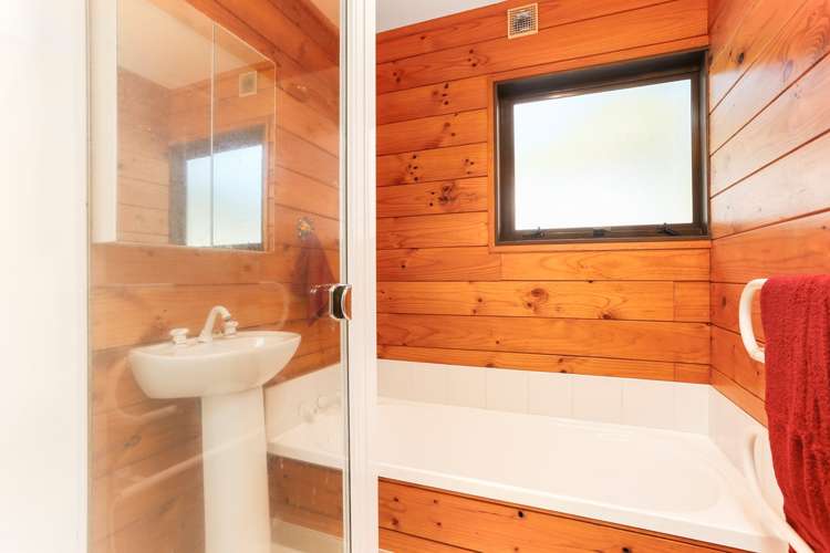 12 Osman Street Glen Eden_11